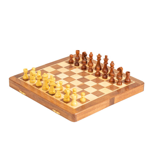 30X30CM CLASSIC MAGNETIC WOODEN FOLDING CHESS SET - Hobby.lt 🇬🇧