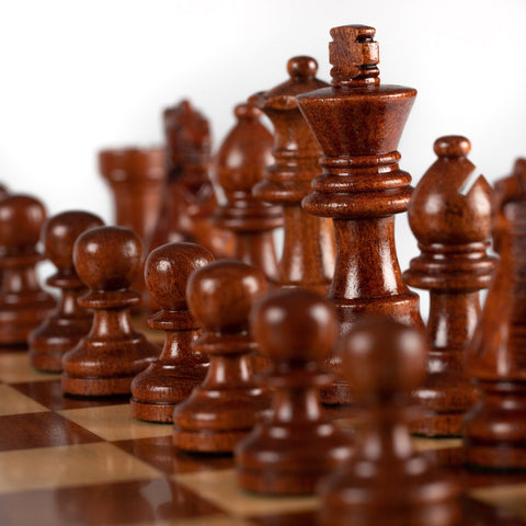 31x31cm Beautiful Magnetic Wooden Chess Set with Box Inside - Hobby.lt 🇬🇧