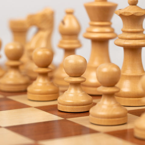 31x31cm Beautiful Magnetic Wooden Chess Set with Box Inside - Hobby.lt 🇬🇧