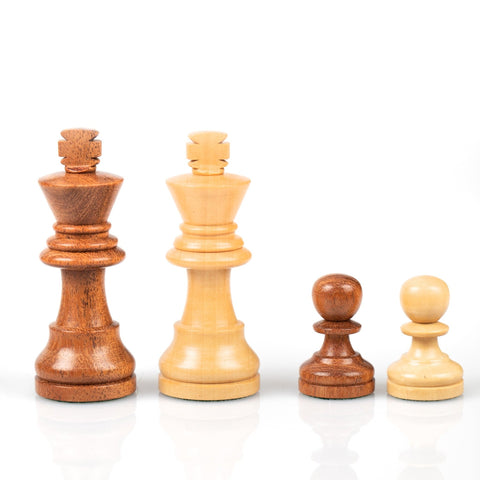 31x31cm Beautiful Magnetic Wooden Chess Set with Box Inside - Hobby.lt 🇬🇧