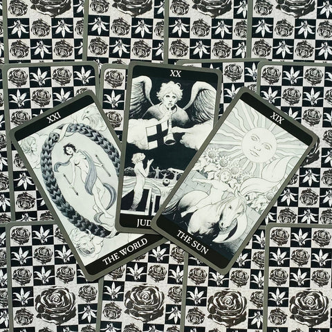 Dark Side Of Tarot Kit cards Lo Scarabeo