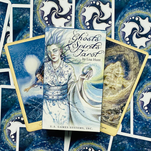 Ghosts and Spirits Tarot cards US Games Systems
