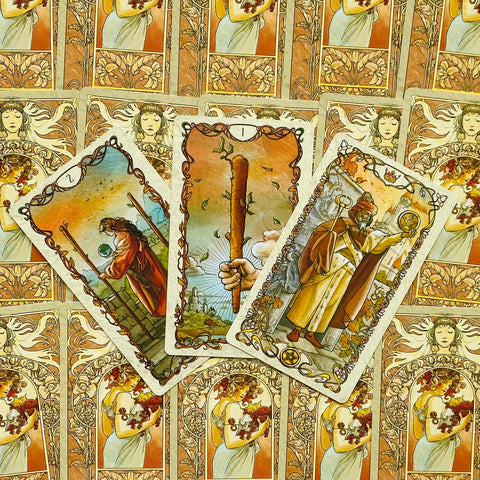 Mucha Tarot cards Lo Scarabeo