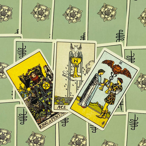 Smith Waite Centennial Tarot cards US Games Systems