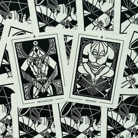 The Light And Shadow Tarot Cards
