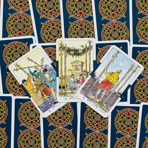 Universal Mini Tarot Card Deck Lo Scarabeo