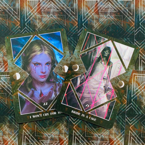 Dark Mirror Oracle Cards Lo Scarabeo