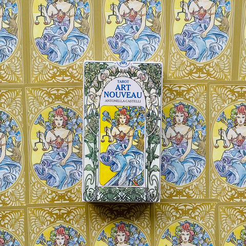 Tarot Art Nouveau cards Lo Scarabeo