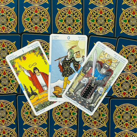 Universal Tarot Cards Lo Scarabeo