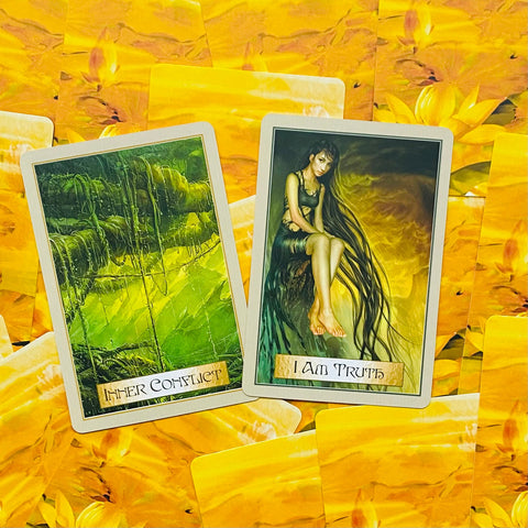 Wisdom of the Golden Path Oracle cards Blue Angel