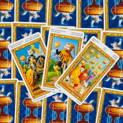 Tarot Of White Cats cards deck Lo Scarabeo