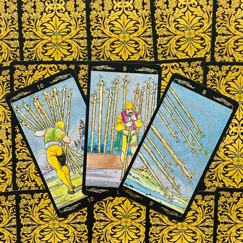 Golden Universal Tarot Cards Lo Scarabeo