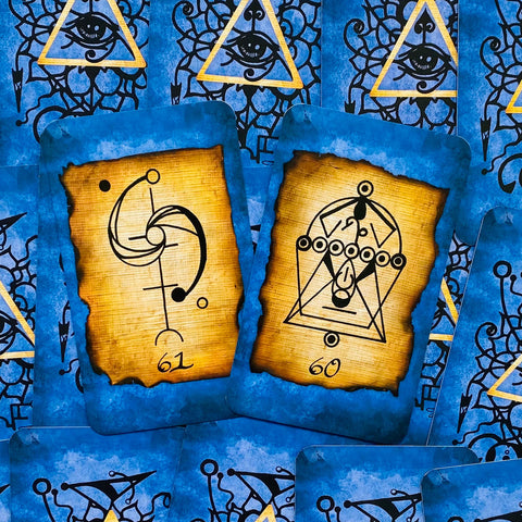 The Blind Spot Oracle Cards Watkins Publishing