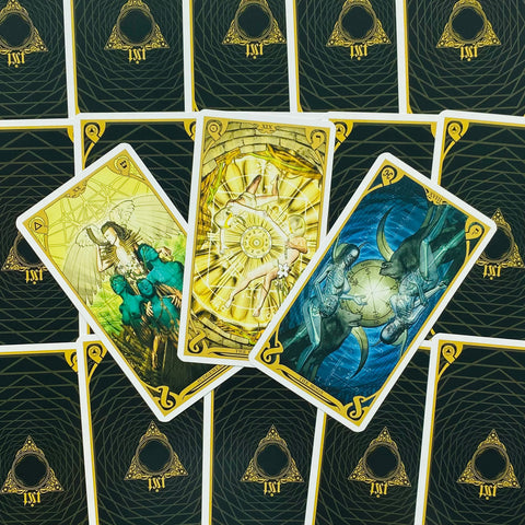 Night Sun Tarot Cards Lo Scarabeo