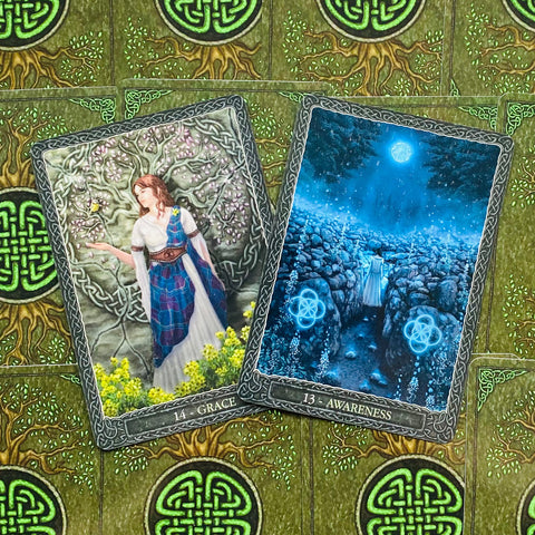 Earth Wisdom Oracle Cards Lo Scarabeo
