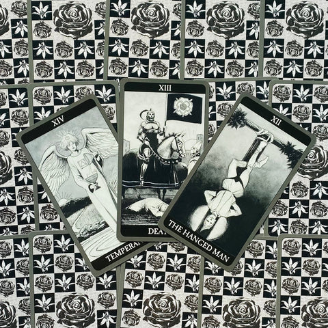 Dark Side Of Tarot Kit cards Lo Scarabeo