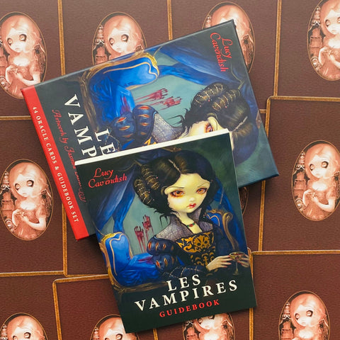 Les Vampires Oracle Cards Blue Angel