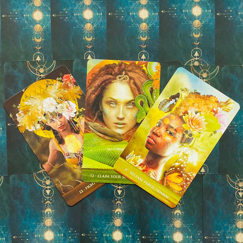 Wild woman rising Oracle Cards US Games Systems