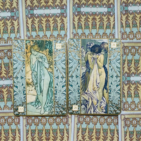 Alfons Maria Mucha Oracle Cards Lo Scarabeo