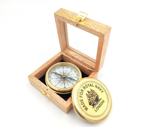 Brass compass in a wooden box - C - 57A - Hobby.lt 🇬🇧