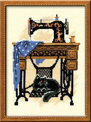 Cat with Sewing Machine - Cross Stitch Kit from RIOLIS Ref. no.:857 - Hobby.lt 🇬🇧