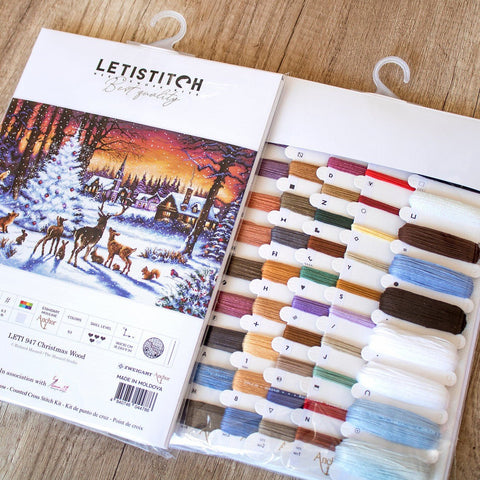 Christmas Wood SLETI947 - Cross Stitch Kit - Hobby.lt 🇬🇧