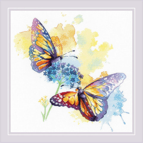 Colorful Flight cross stitch kit by RIOLIS Ref. no.: 1941 - Hobby.lt 🇬🇧