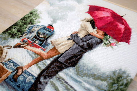 Couple on Train Station SB2369 - Cross Stitch Kit - Hobby.lt 🇬🇧