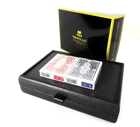 Exclusive playing cards in a wooden box | CDE10