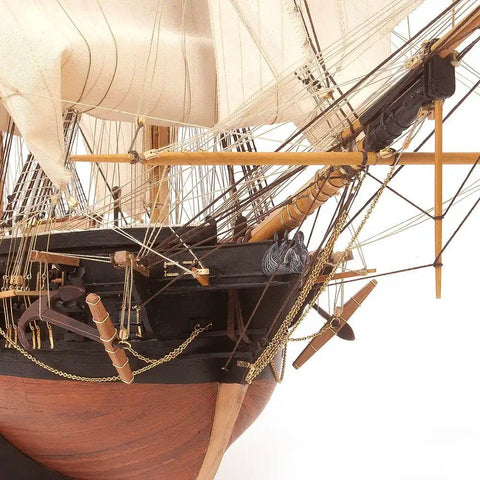 Occre Belle Poule Ship with a stand - Hobby.lt ??