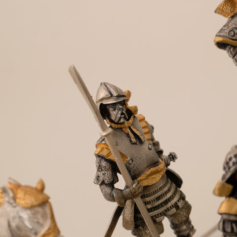Samurai Set: Battle of Nagashino: Luxurious Chess Set Finished in Real 24k Gold