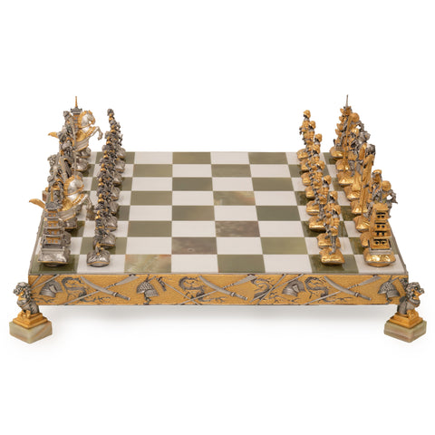 Samurai Set: Battle of Nagashino: Luxurious Chess Set Finished in Real 24k Gold