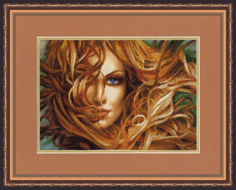 F025 Girl Cross Stitch Kit from Golden Fleece