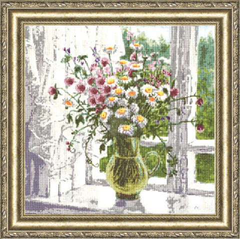SM009 Cross Stitch Kit from Golden Fleece
