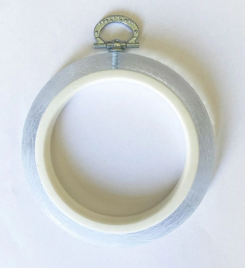 Nurge Clear Round Embroidery Hoop 20.5 cm, Flexible Plastic Frame for Cross Stitch and Decorative Hand Embroidery