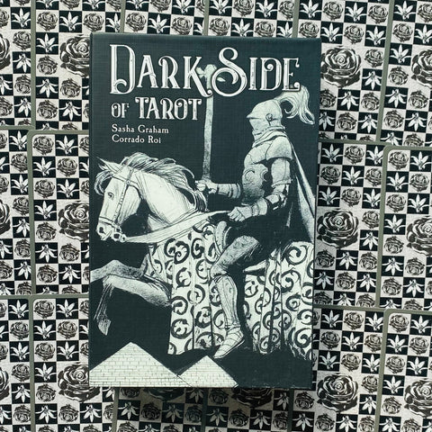 Dark Side Of Tarot Kit cards Lo Scarabeo