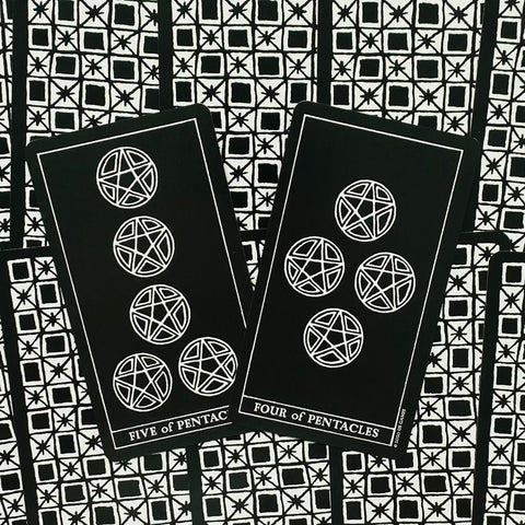 Inversion Tarot cards deck in a Tin US Games Systems