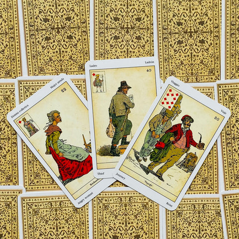 Sibilla Indovina Oracle cards Lo Scarabeo