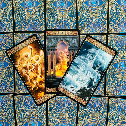Ghost Tarot cards Lo Scarabeo