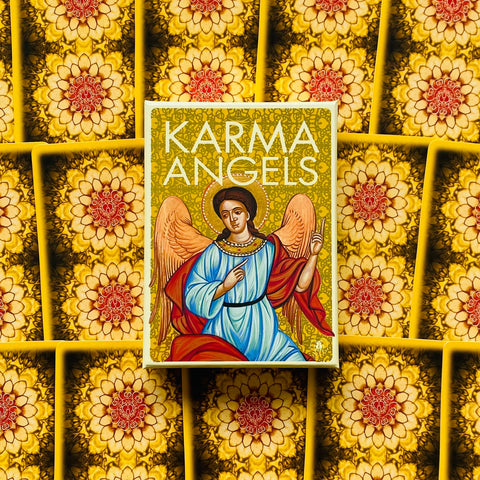 Karma Angels Oracle Cards Lo Scarabeo