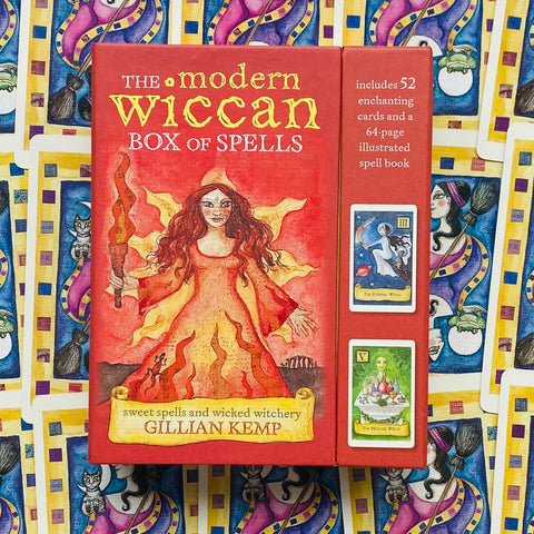 The modern wiccan box of spells cards Schiffer Publishing