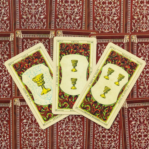 The Book Of Thoth Eteilla tarot cards Lo Scarabeo