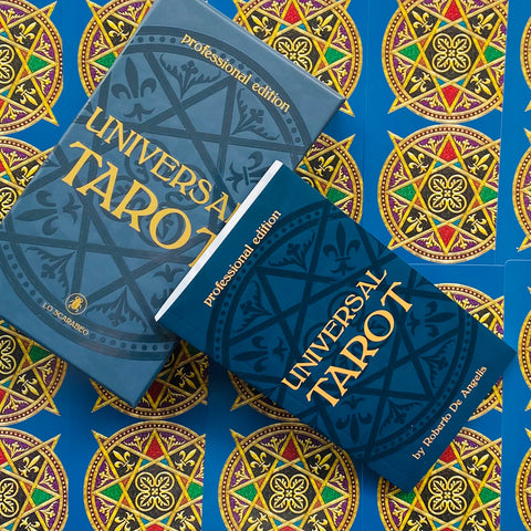 Universal Tarot Professional Ed cards Lo Scarabeo