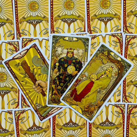 Golden Art Nouveau tarot cards Lo Scarabeo