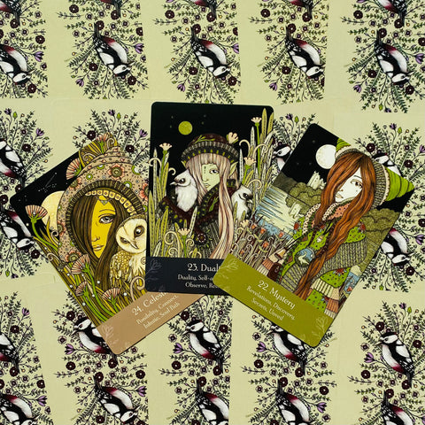 Universal Folk Oracle cards US Games Systems
