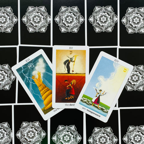 Sun And Moon Tarot cards US Games Systems