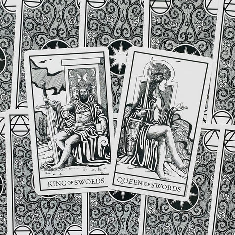 Bianco Nero Tarot Cards US Games Systems