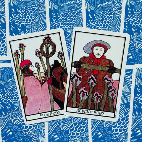 Aquarian Tarot cards in a tin US Games Systems