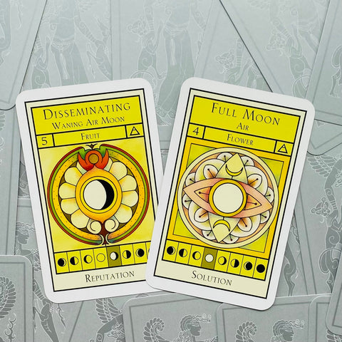 The Moon Oracle Cards Welbeck Publishing