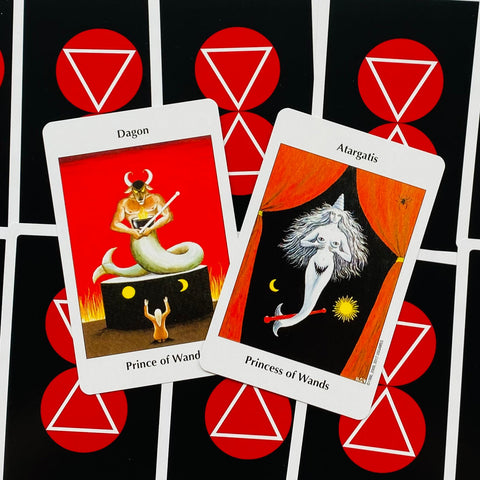 Barbara Walker in a tin Tarot cards US Games Systems